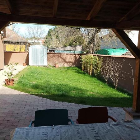 Magnolia Apartman Apartment Siofok Exterior photo