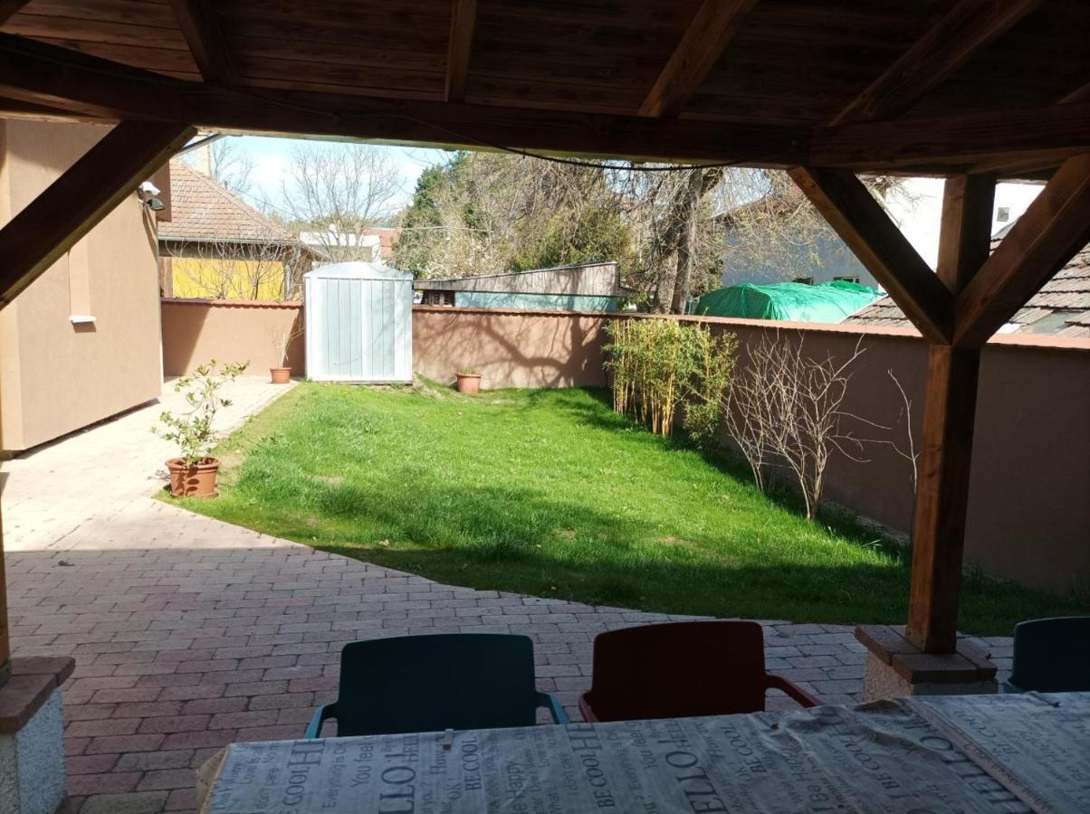 Magnolia Apartman Apartment Siofok Exterior photo